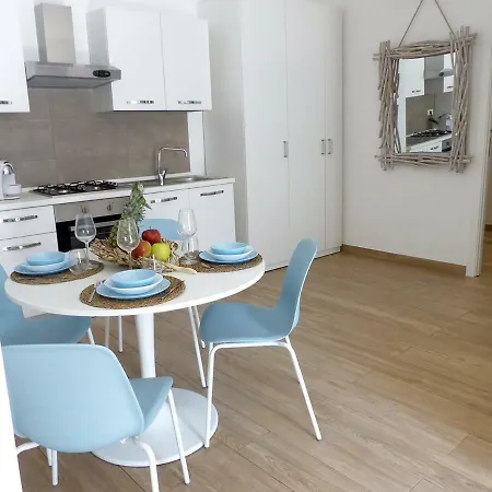 דירה Nesh House סירקוזה