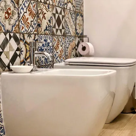 Nesh House Apartamento *